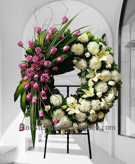 Corona Funeraria Rosa y Blanca, Arte Floral Funerario